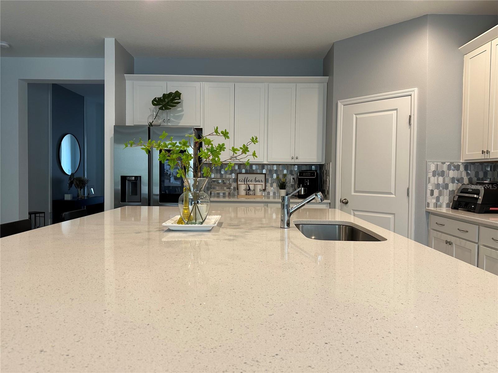 Image 16 of 69 For 14827 Milfoil Avenue