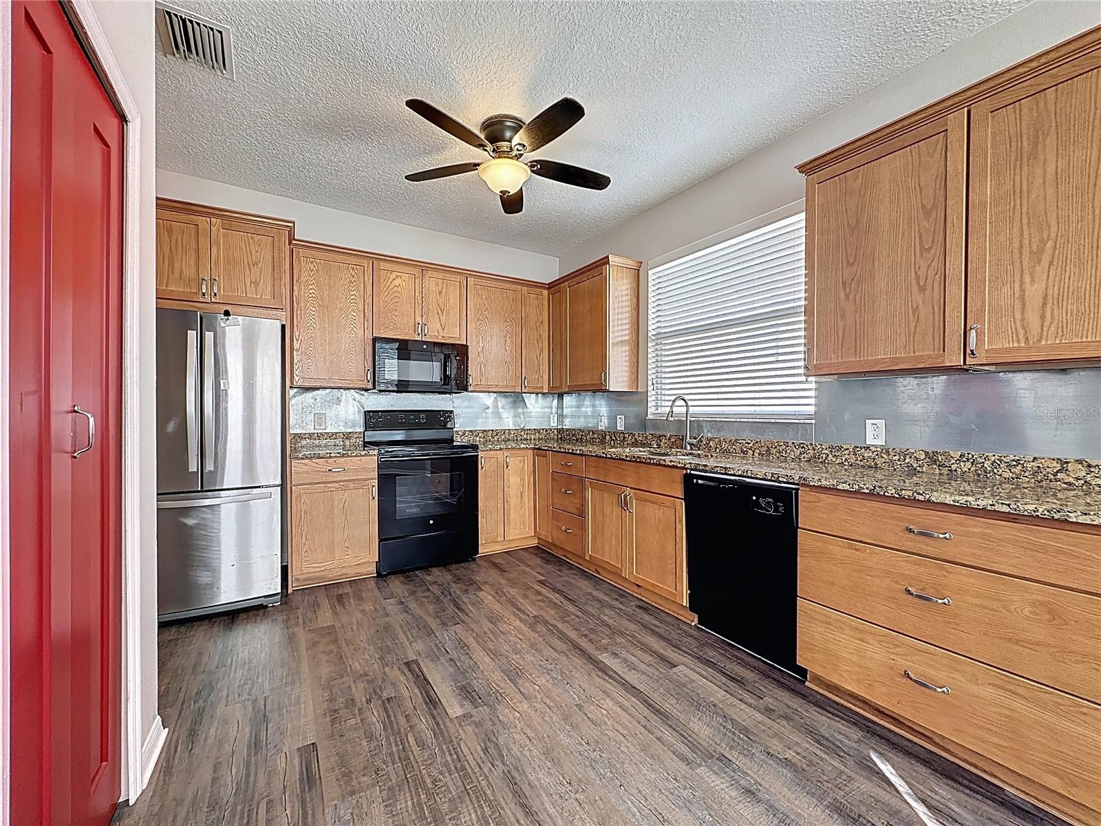 Image 4 of 68 For 347 Cherokee Avenue