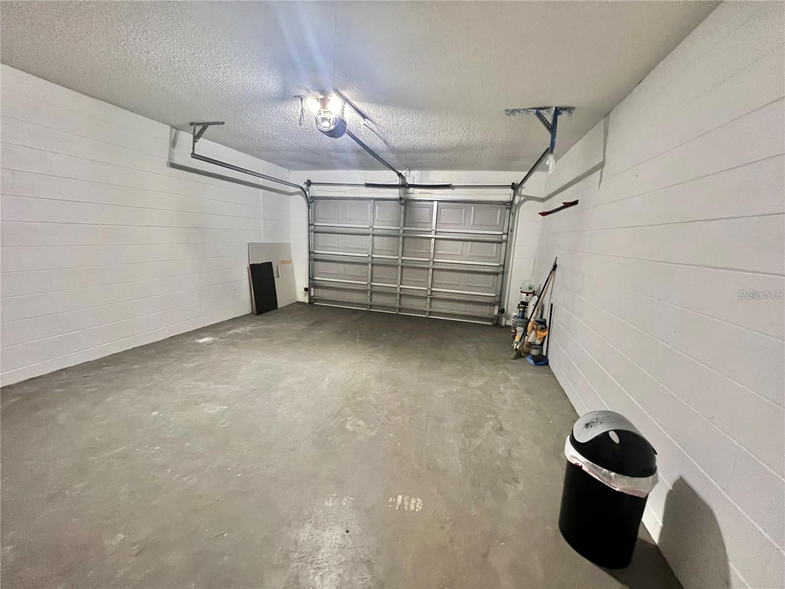 Image 27 of 37 For 12500 Wisconsin Woods Lane