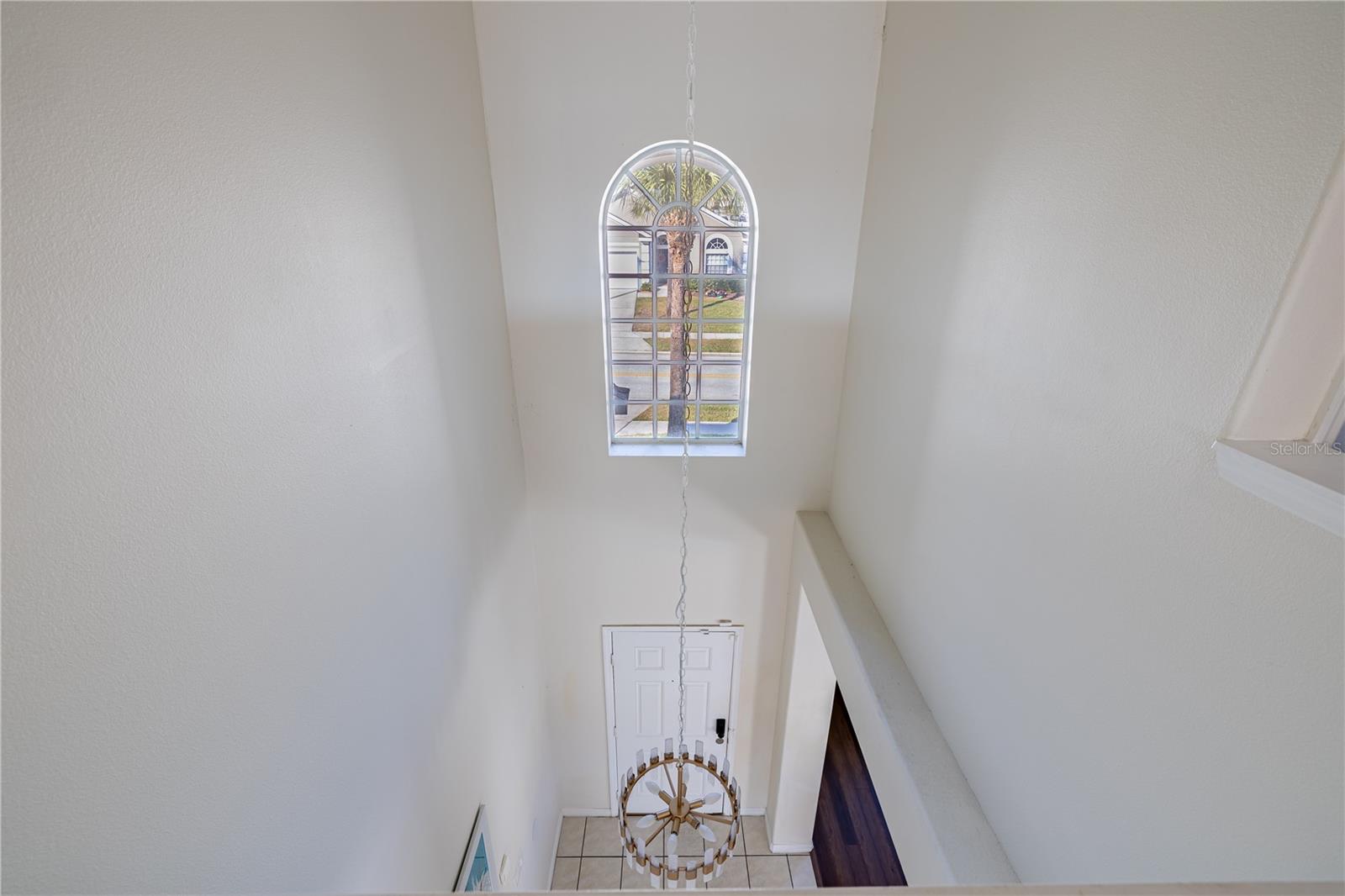 Image 37 of 61 For 16656 Palm Spring Drive