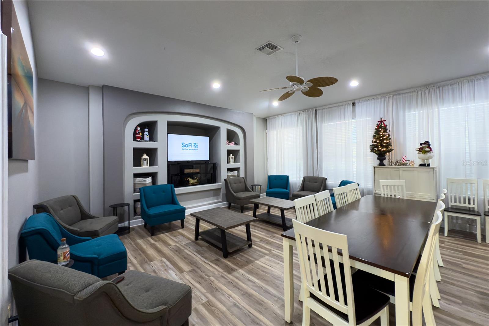 Image 56 of 61 For 16656 Palm Spring Drive