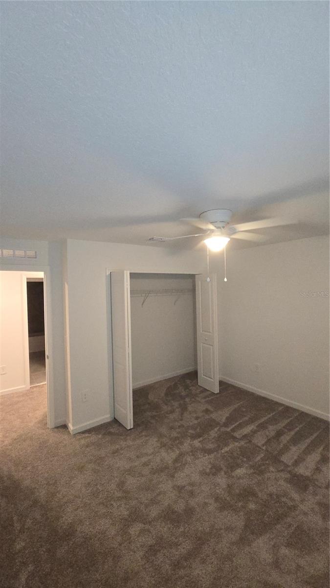 Image 33 of 43 For 4253 Twisted Twig Bend