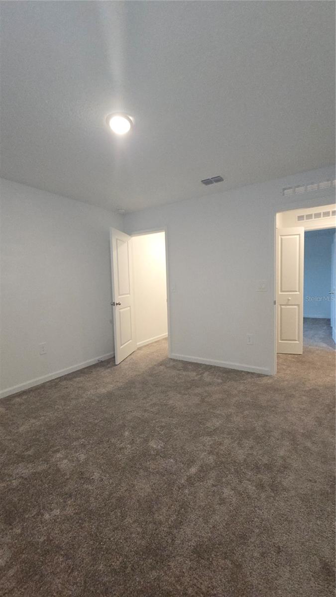 Image 39 of 43 For 4253 Twisted Twig Bend