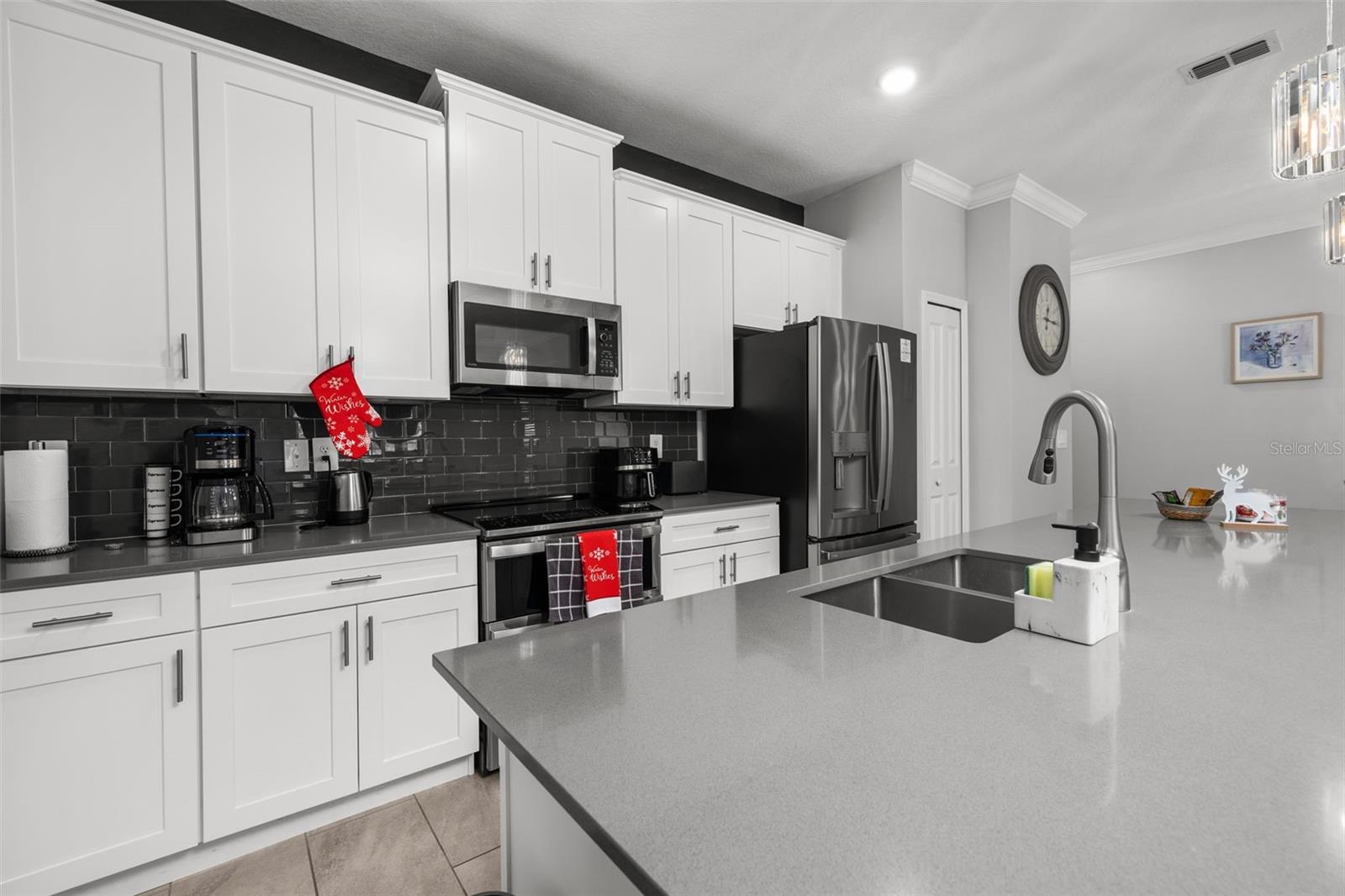 Image 13 of 65 For 2657 Reading Trail