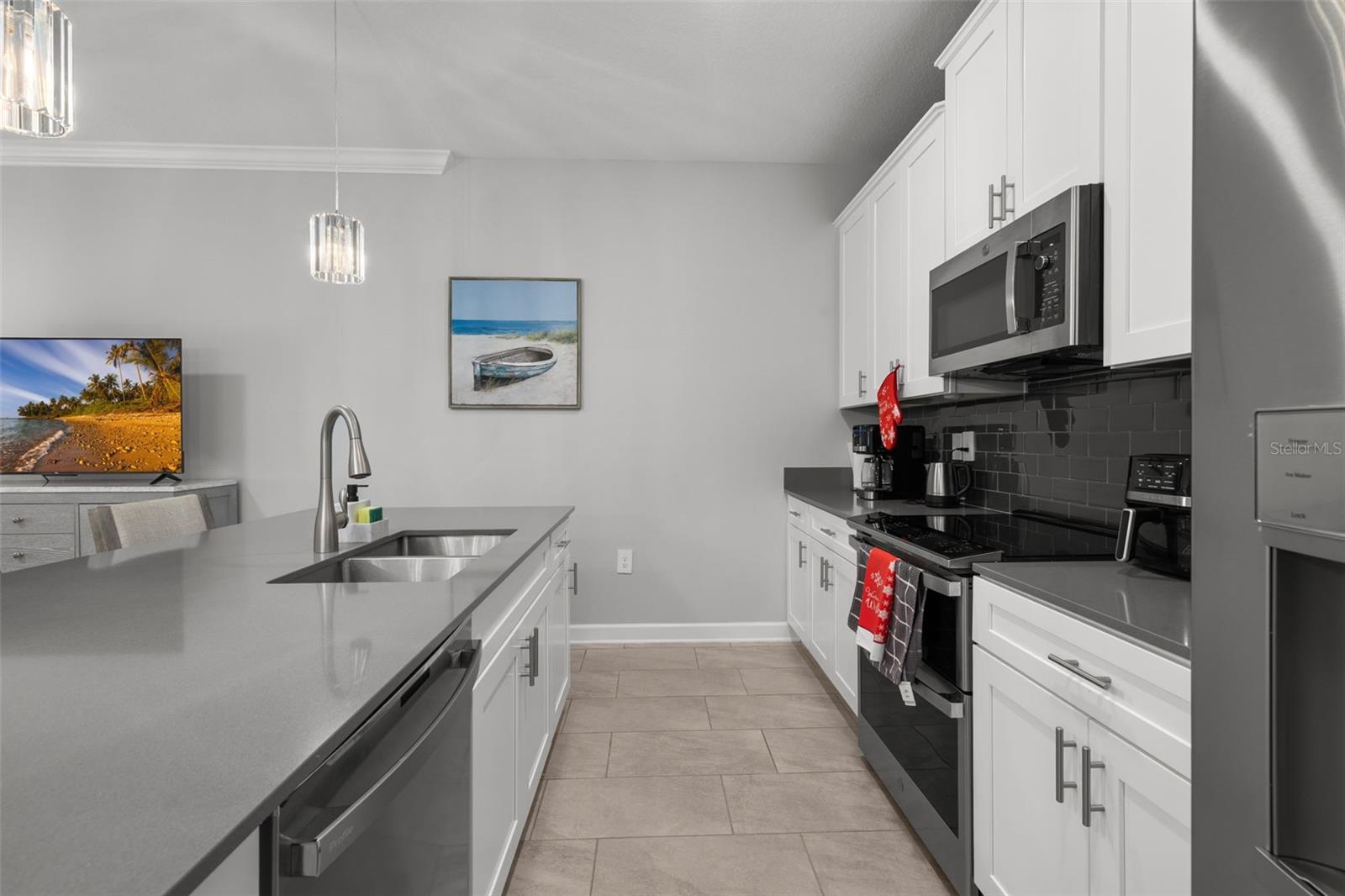 Image 14 of 65 For 2657 Reading Trail