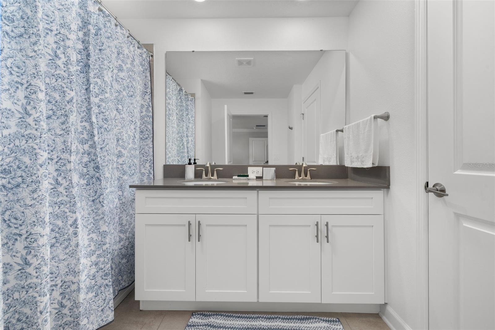 Image 20 of 65 For 2657 Reading Trail