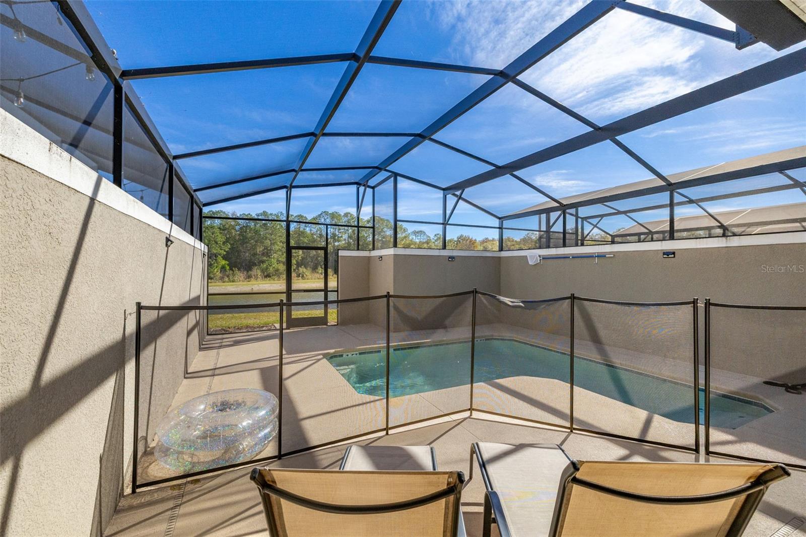 Image 32 of 65 For 2657 Reading Trail