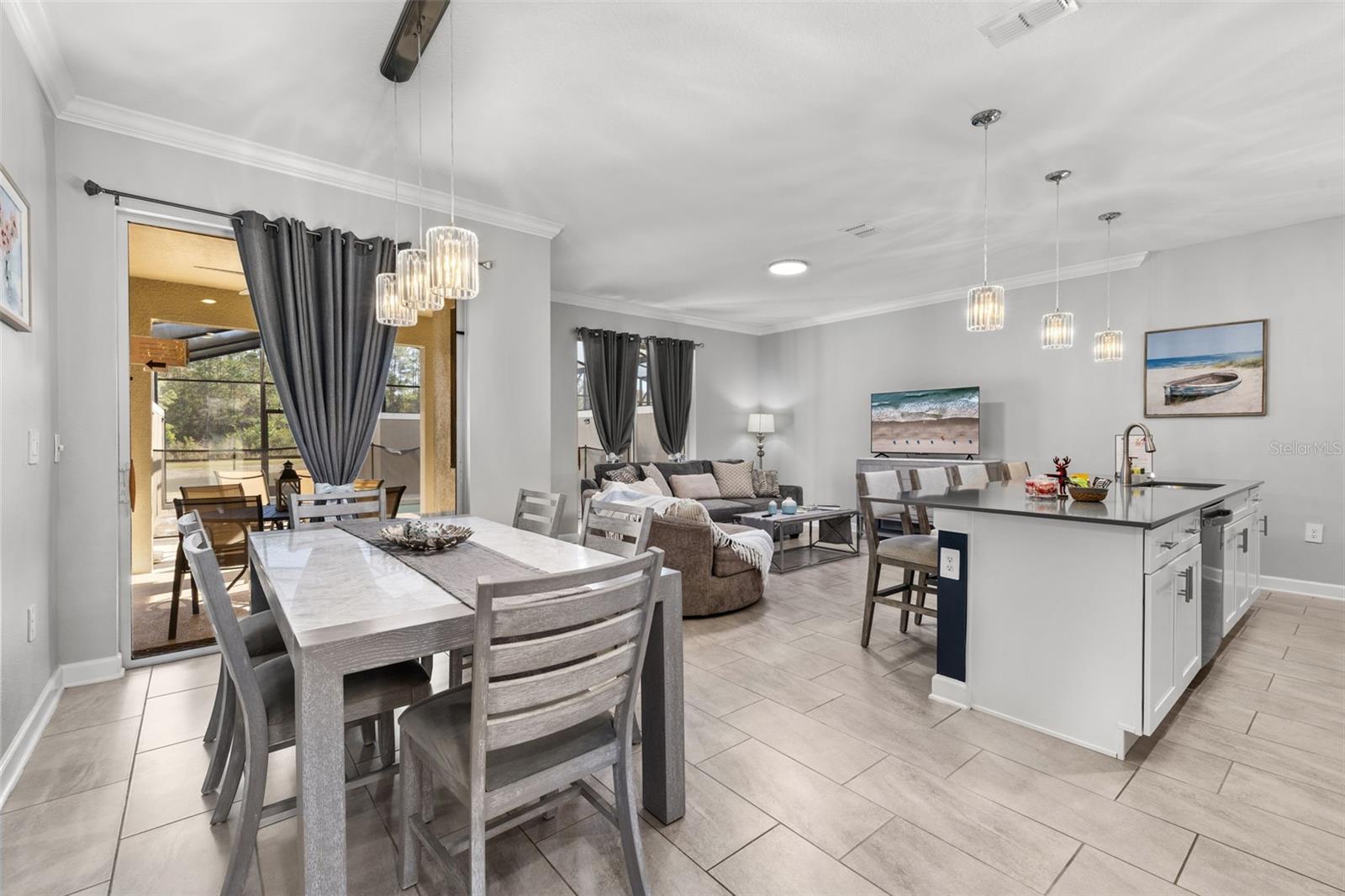 Image 5 of 65 For 2657 Reading Trail