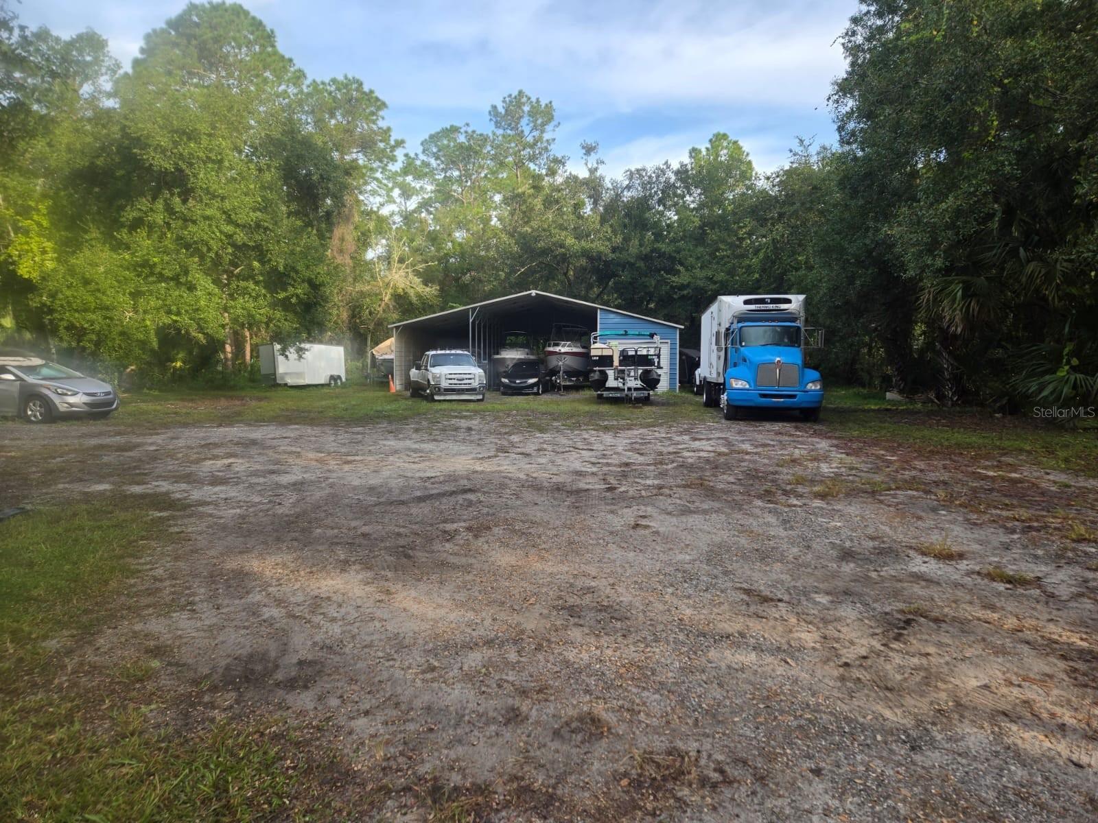 Image 4 of 13 For 25309 Bartholomew Street