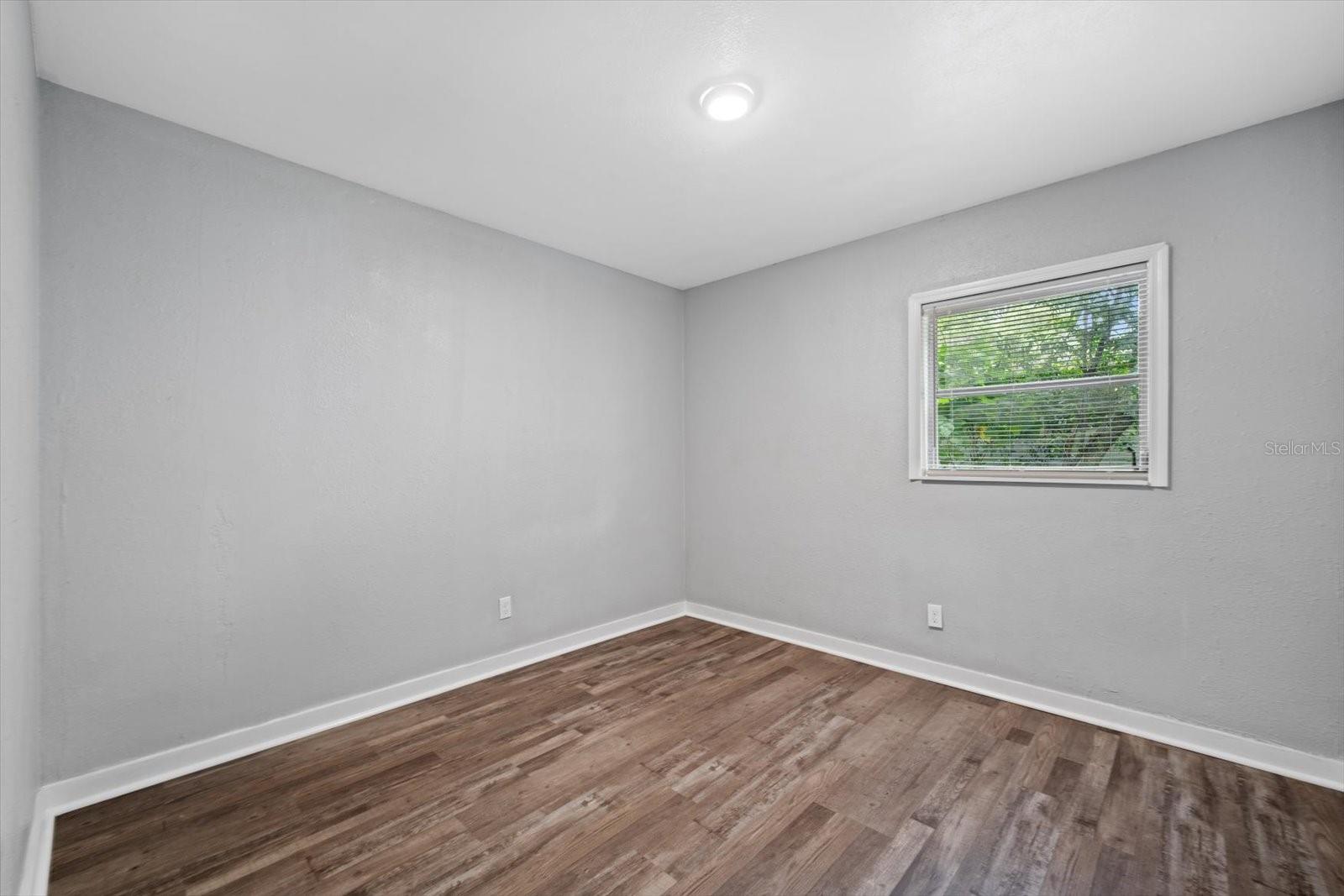 Image 13 of 23 For 305 Bougainvillea Avenue