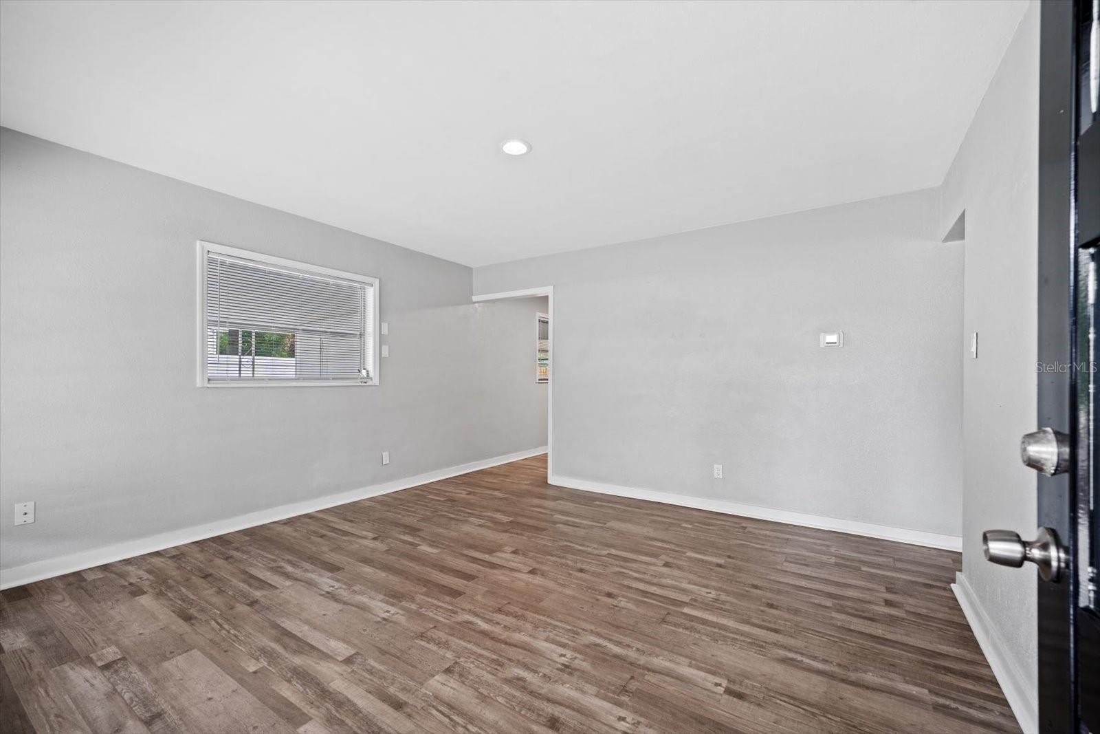 Image 19 of 23 For 305 Bougainvillea Avenue