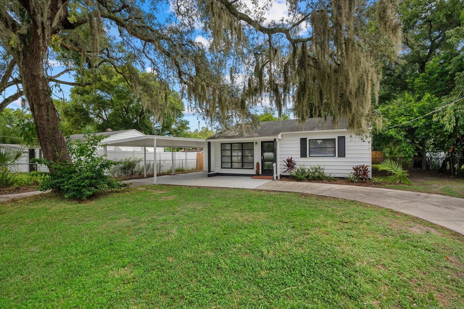 Image 22 of 23 For 305 Bougainvillea Avenue