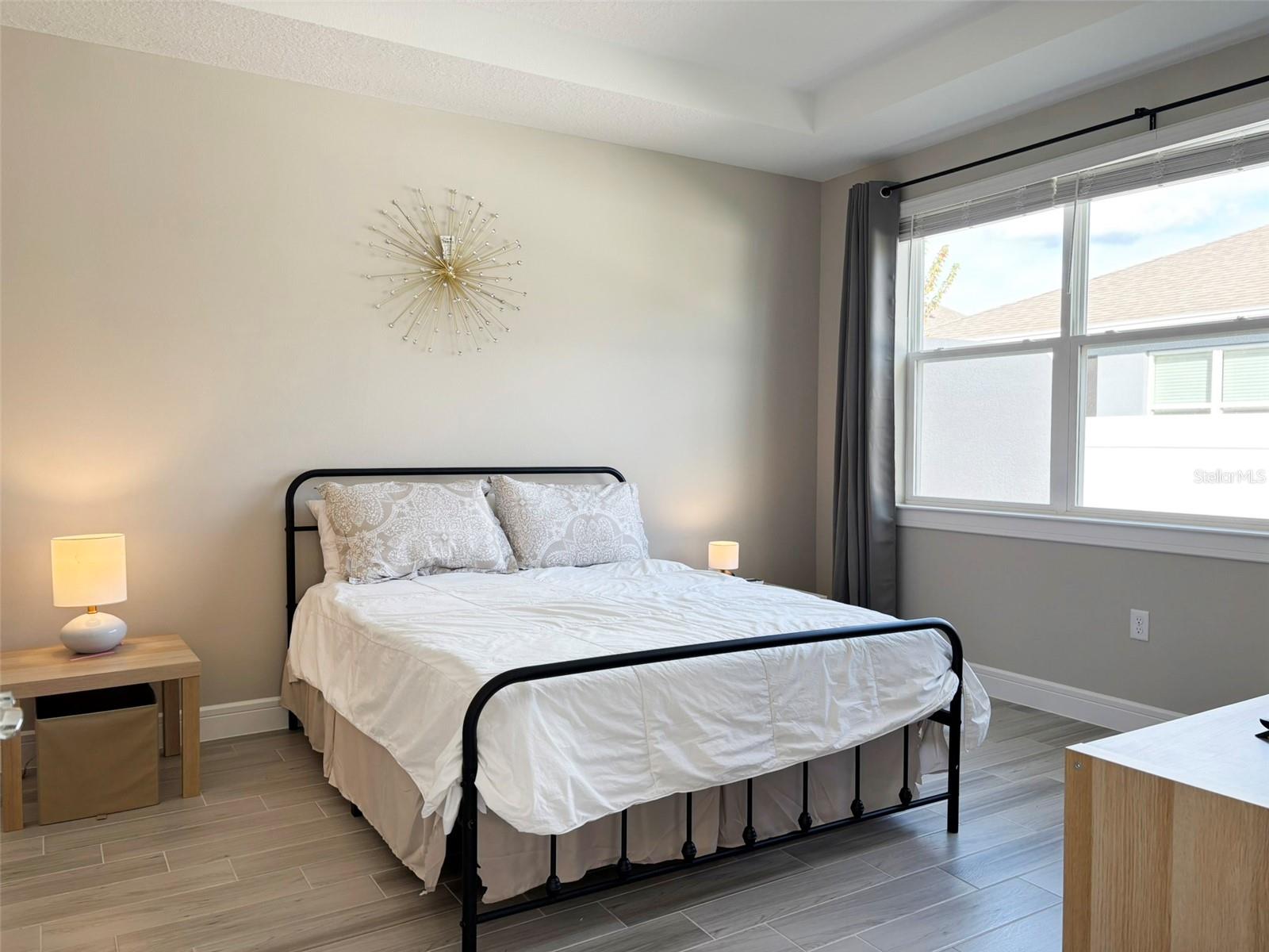 Image 19 of 40 For 13545 Pearl Beach Street