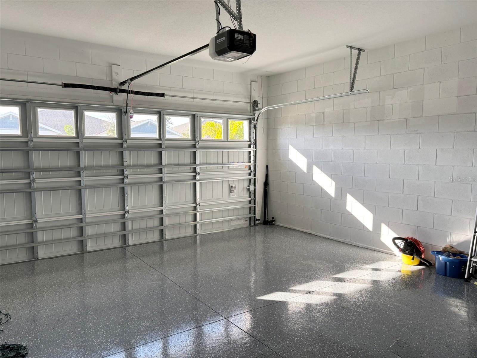 Image 27 of 40 For 13545 Pearl Beach Street