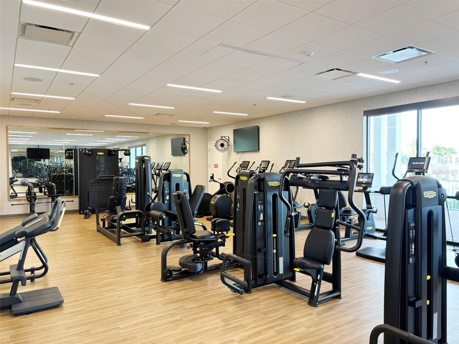 Image 34 of 40 For 13545 Pearl Beach Street