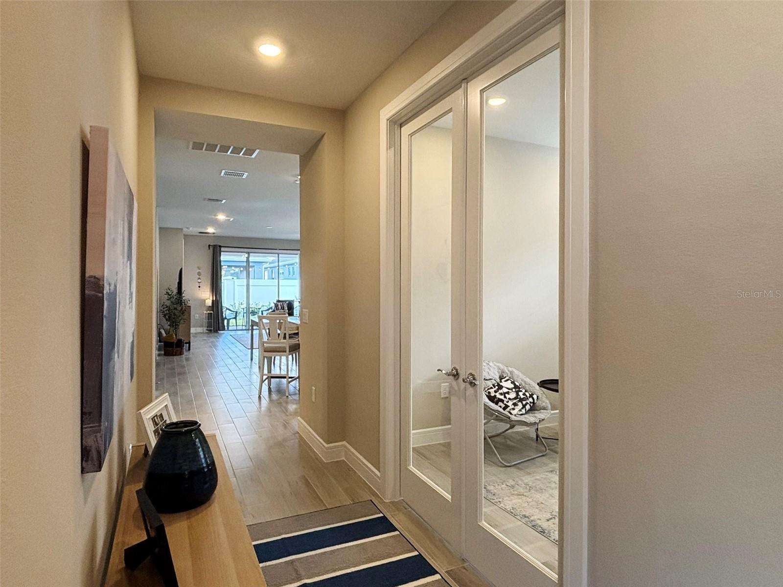 Image 6 of 40 For 13545 Pearl Beach Street