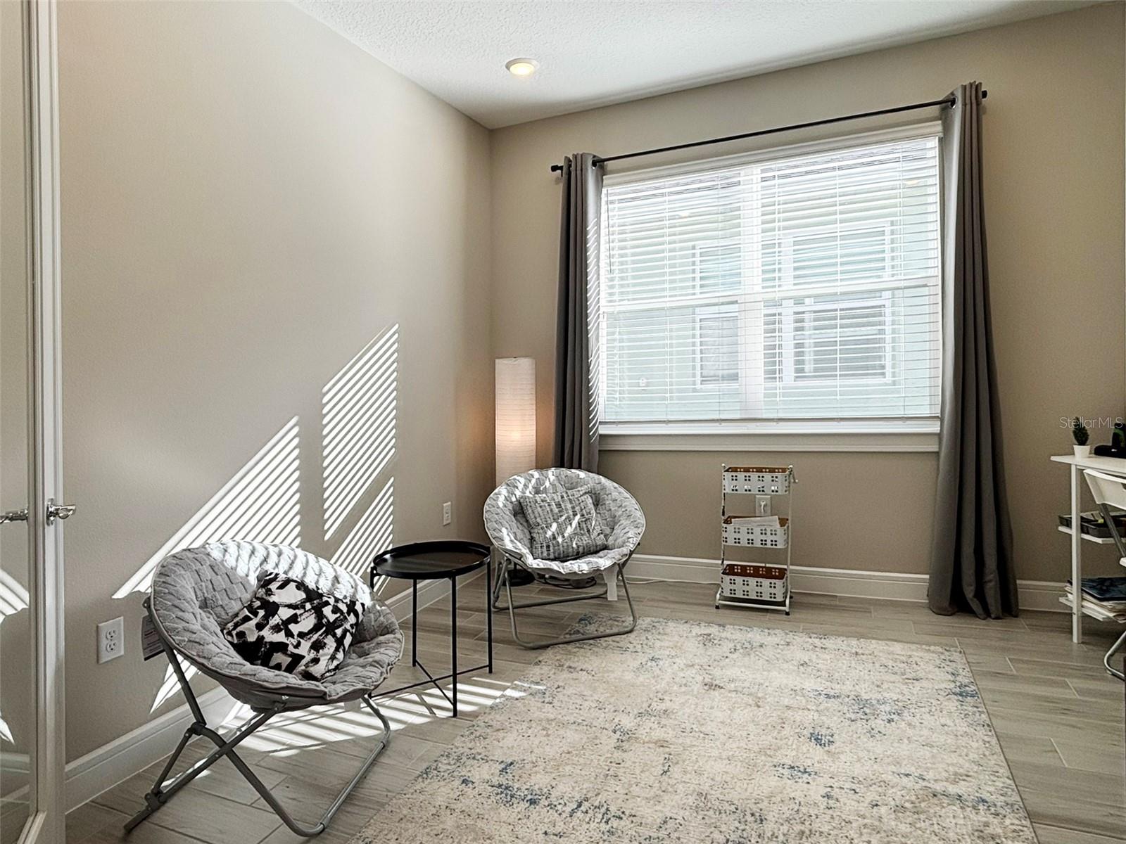 Image 7 of 40 For 13545 Pearl Beach Street