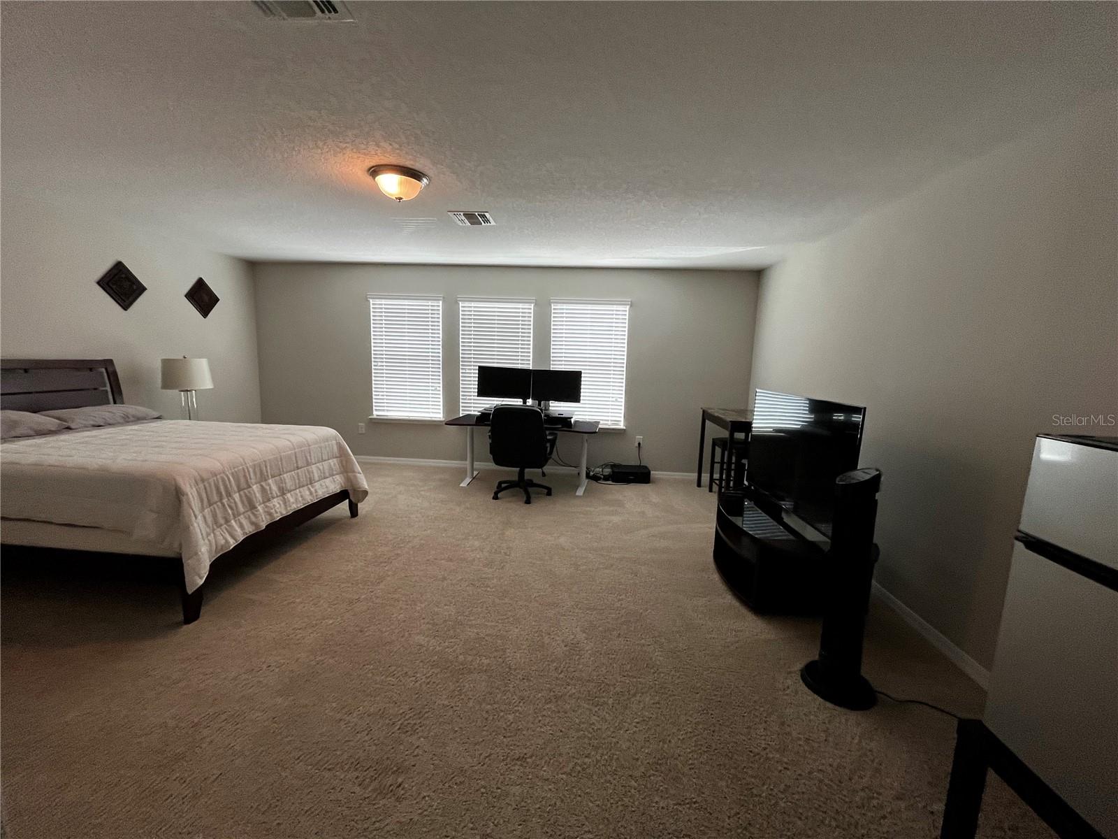 Image 3 of 8 For 2166 J Lawson Boulevard