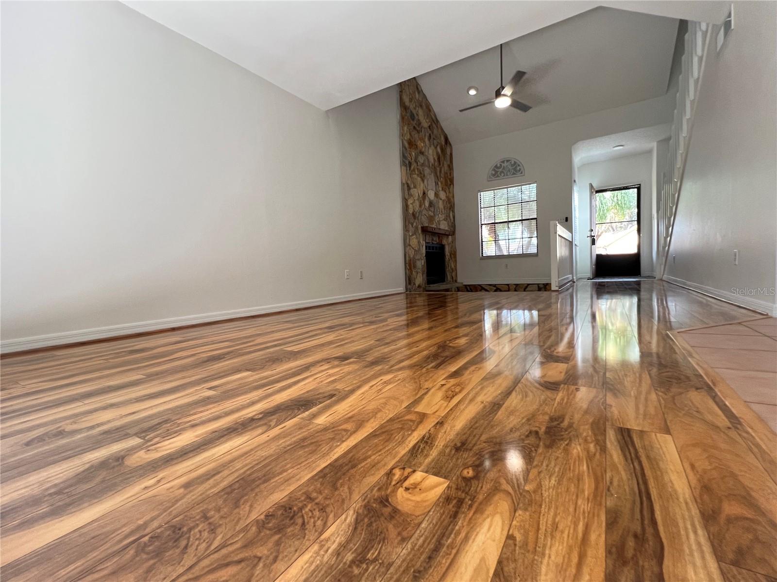 Image 15 of 72 For 2027 Balboa Way