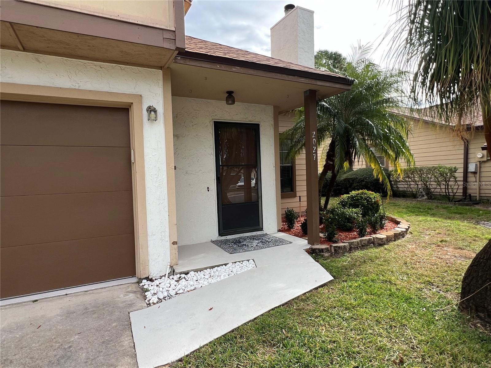 Image 4 of 72 For 2027 Balboa Way