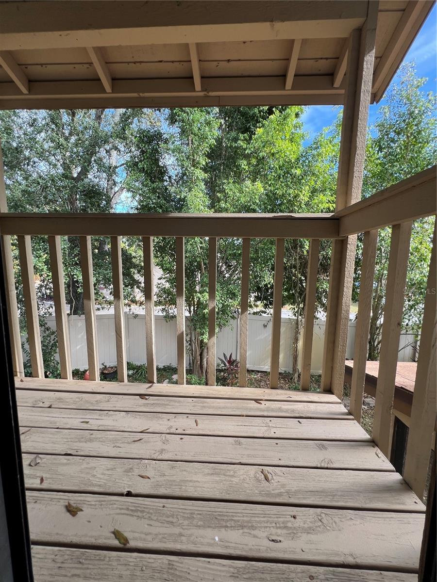 Image 45 of 72 For 2027 Balboa Way