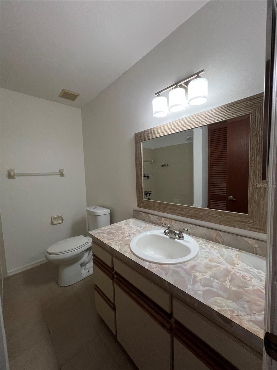 Image 61 of 72 For 2027 Balboa Way