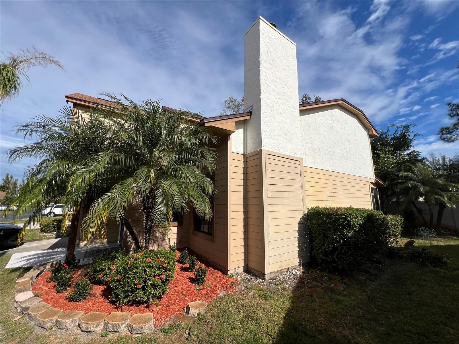 Image 70 of 72 For 2027 Balboa Way