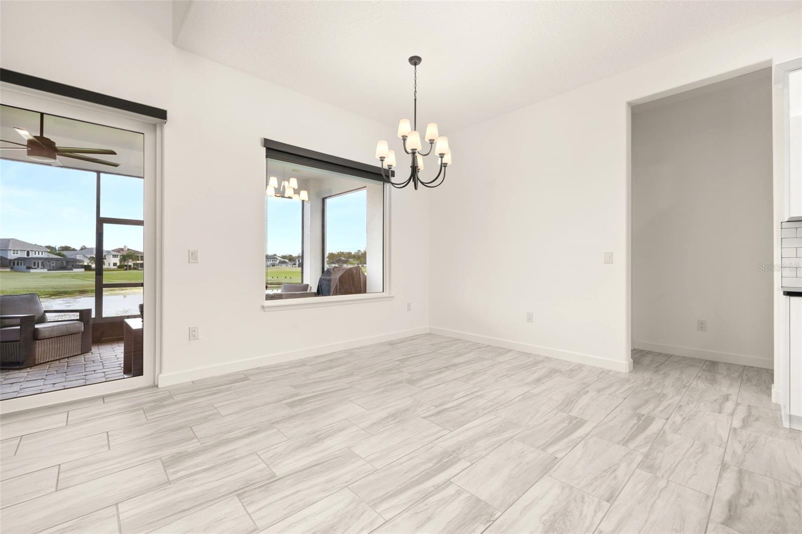 Image 11 of 48 For 2592 Heritage Green Avenue