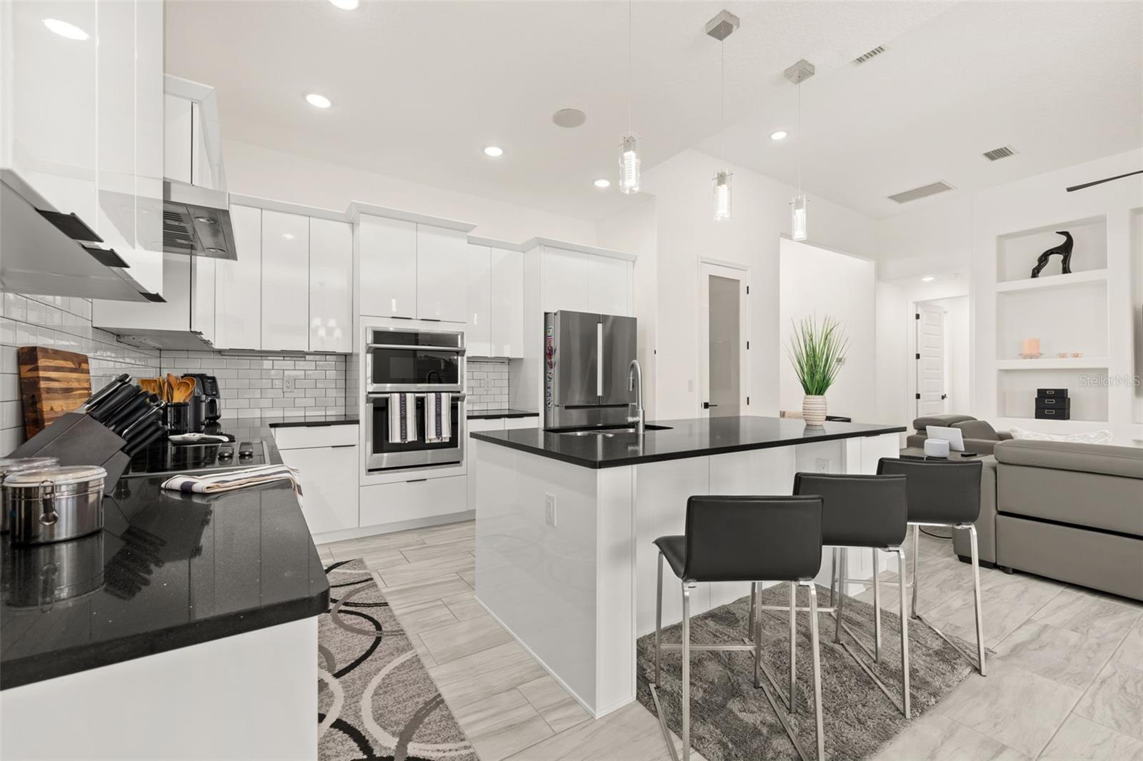 Image 15 of 48 For 2592 Heritage Green Avenue