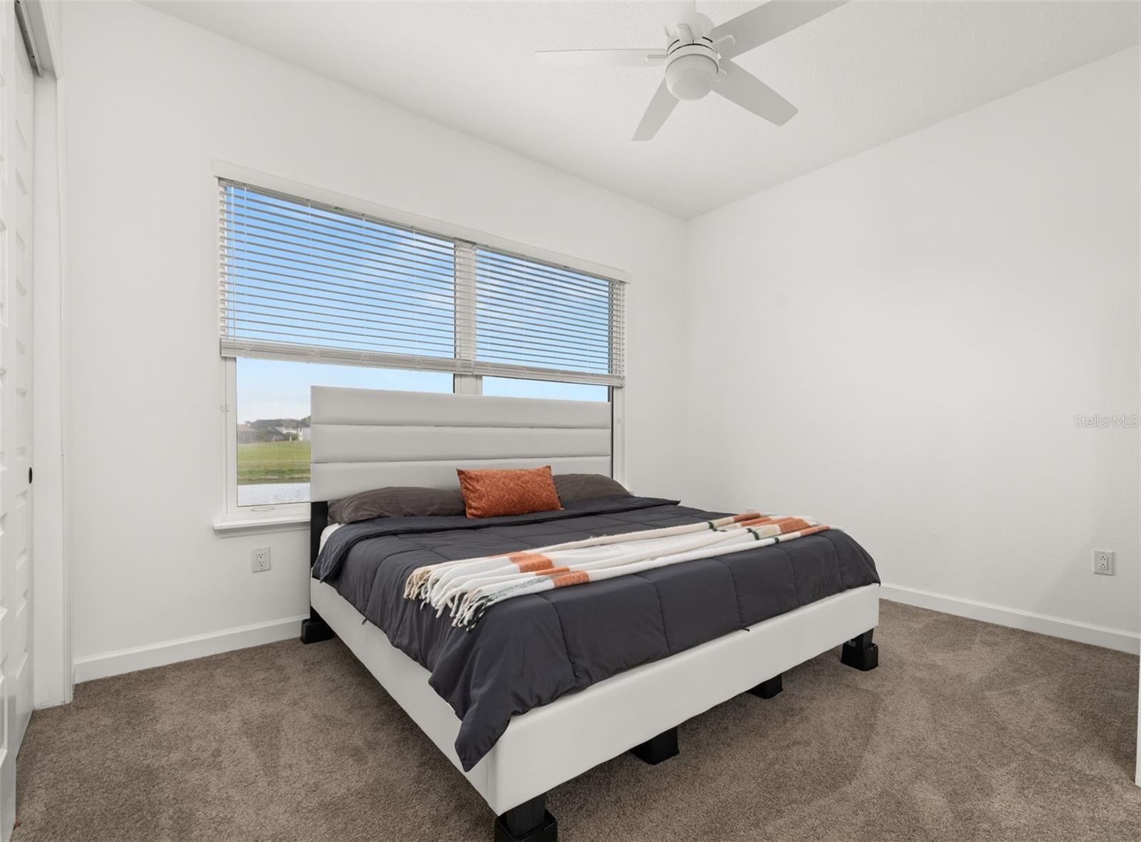 Image 21 of 48 For 2592 Heritage Green Avenue