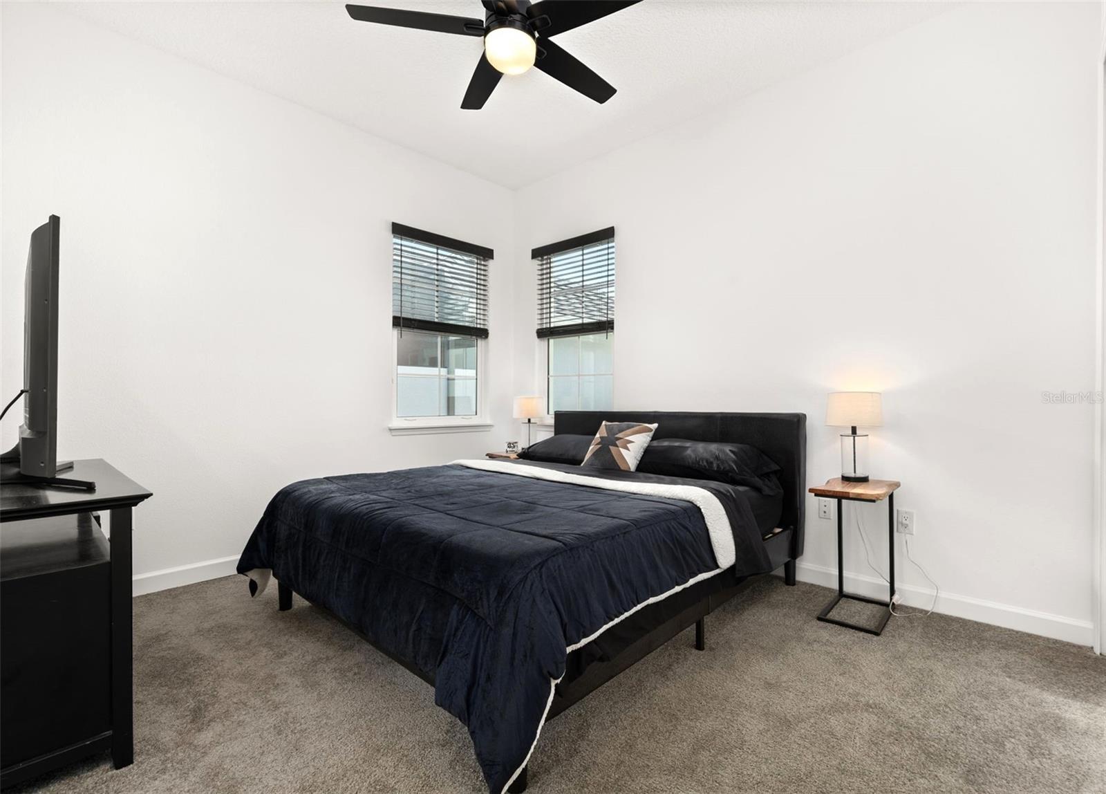 Image 24 of 48 For 2592 Heritage Green Avenue