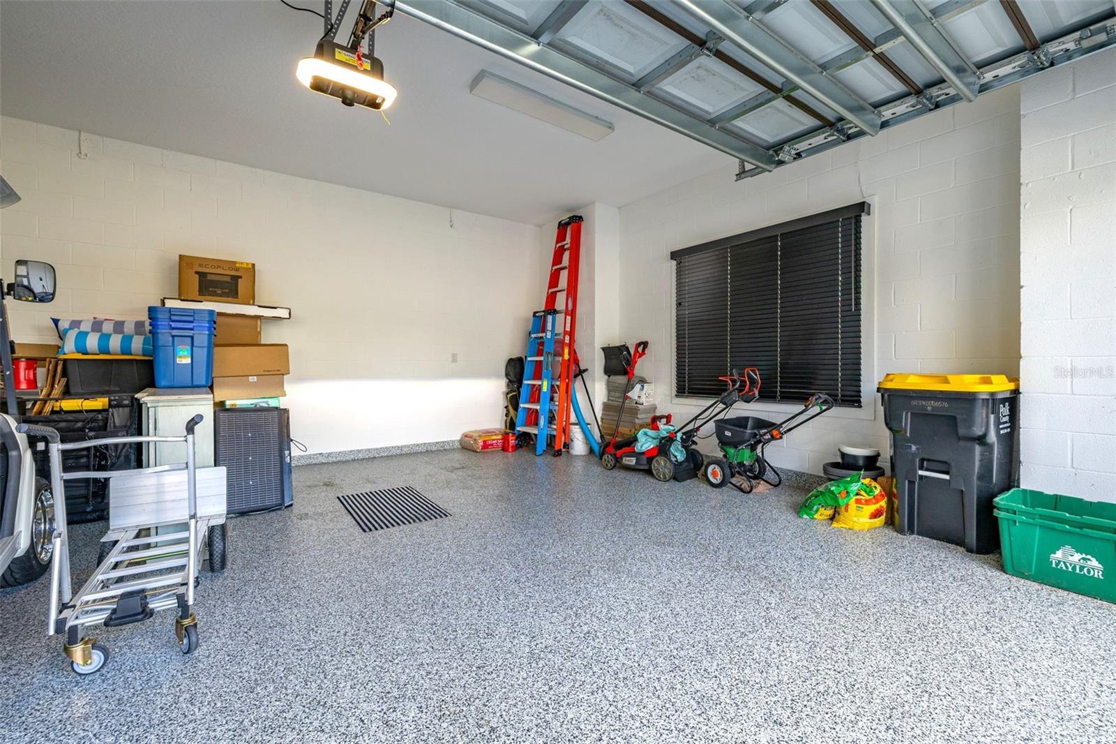 Image 37 of 48 For 2592 Heritage Green Avenue