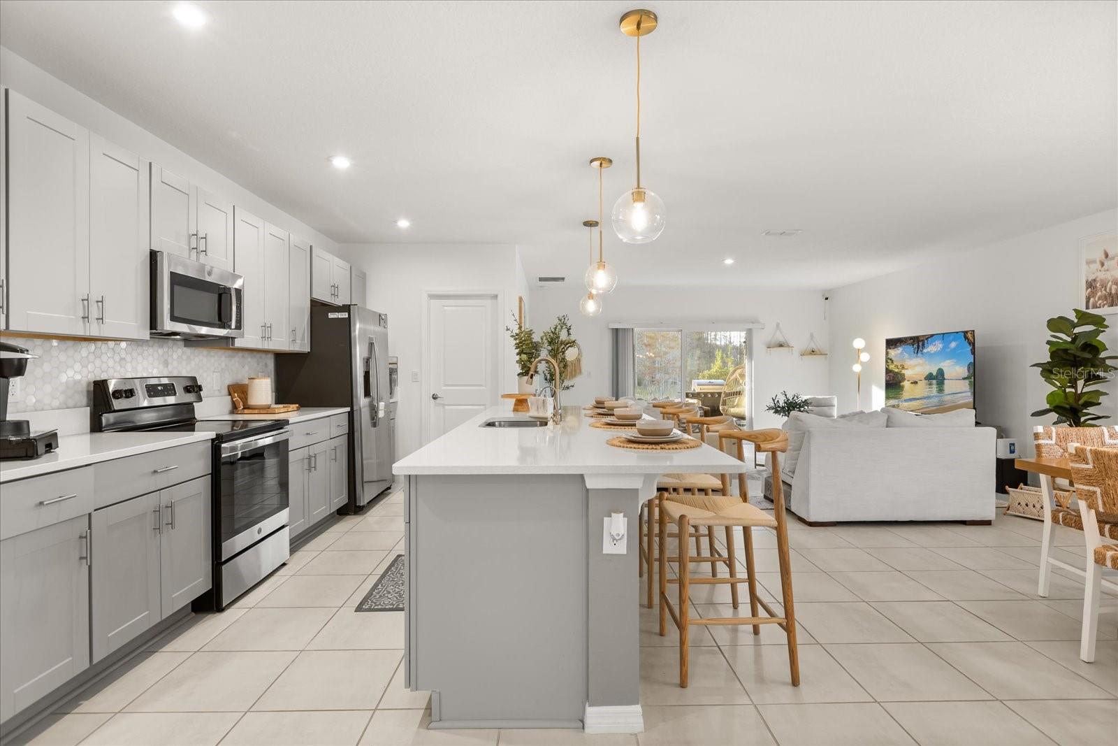 Image 9 of 38 For 375 Pink Ibis Bend