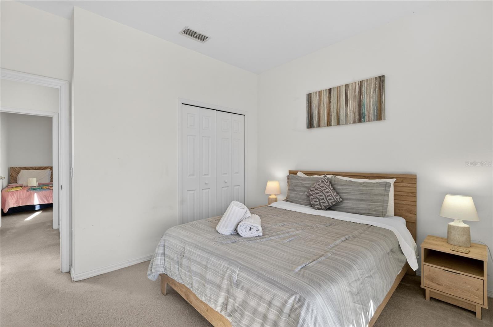 Image 27 of 50 For 169 Moorgate Drive