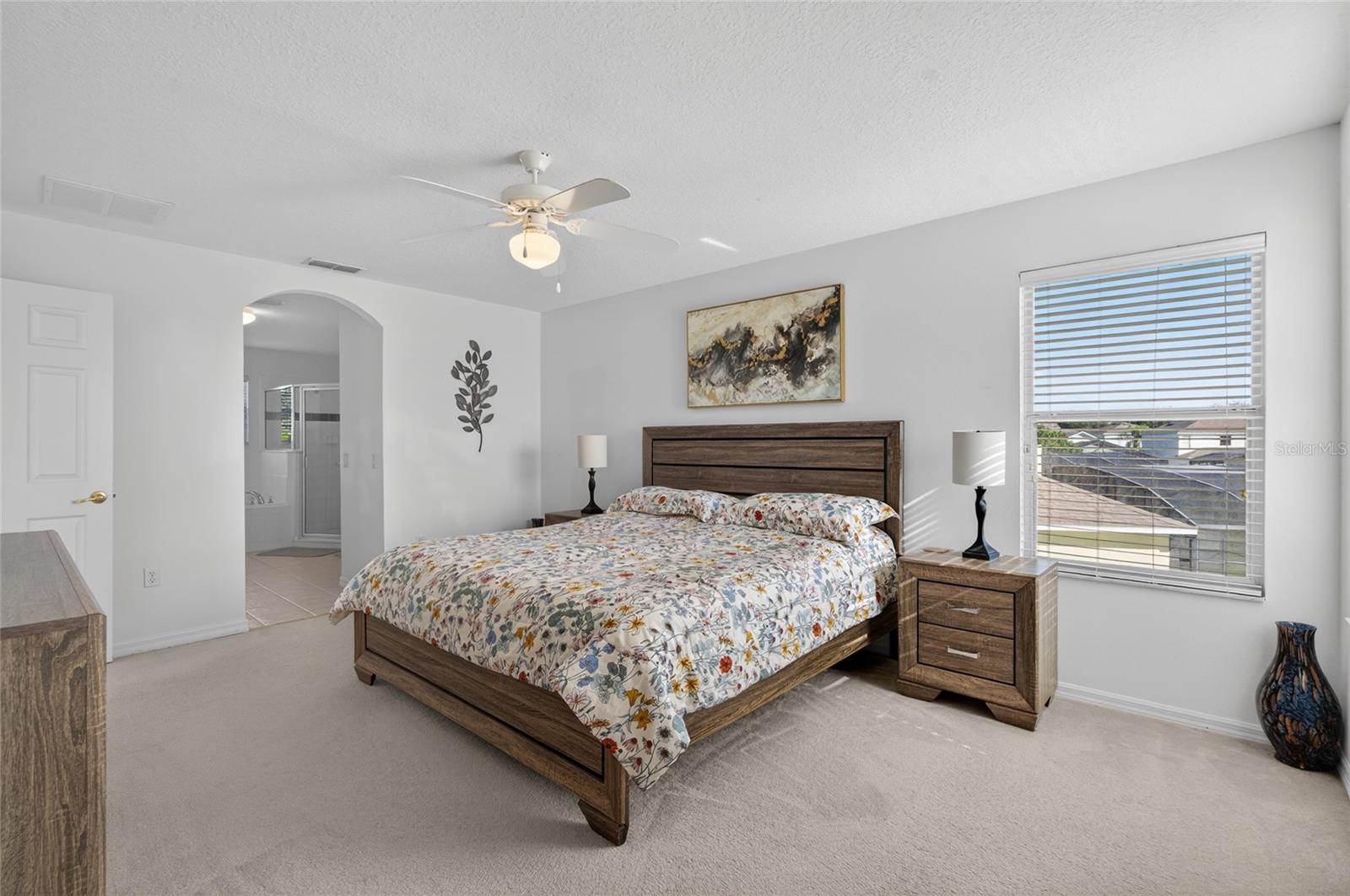 Image 37 of 50 For 169 Moorgate Drive