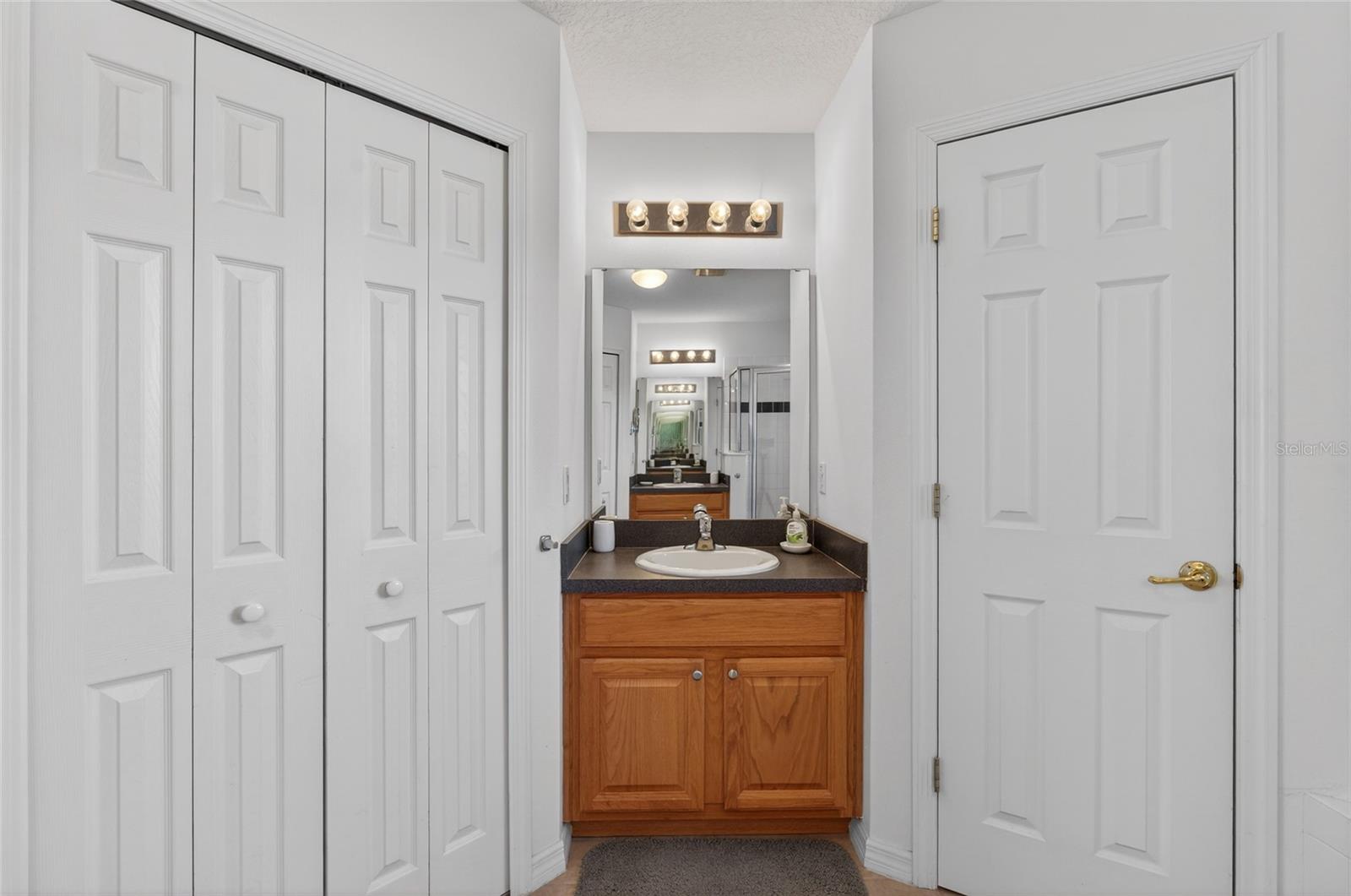 Image 39 of 50 For 169 Moorgate Drive