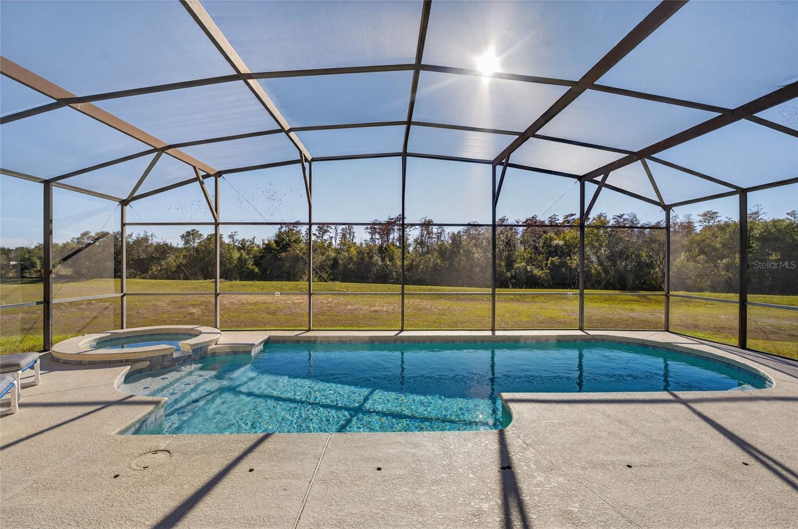 Image 4 of 50 For 169 Moorgate Drive