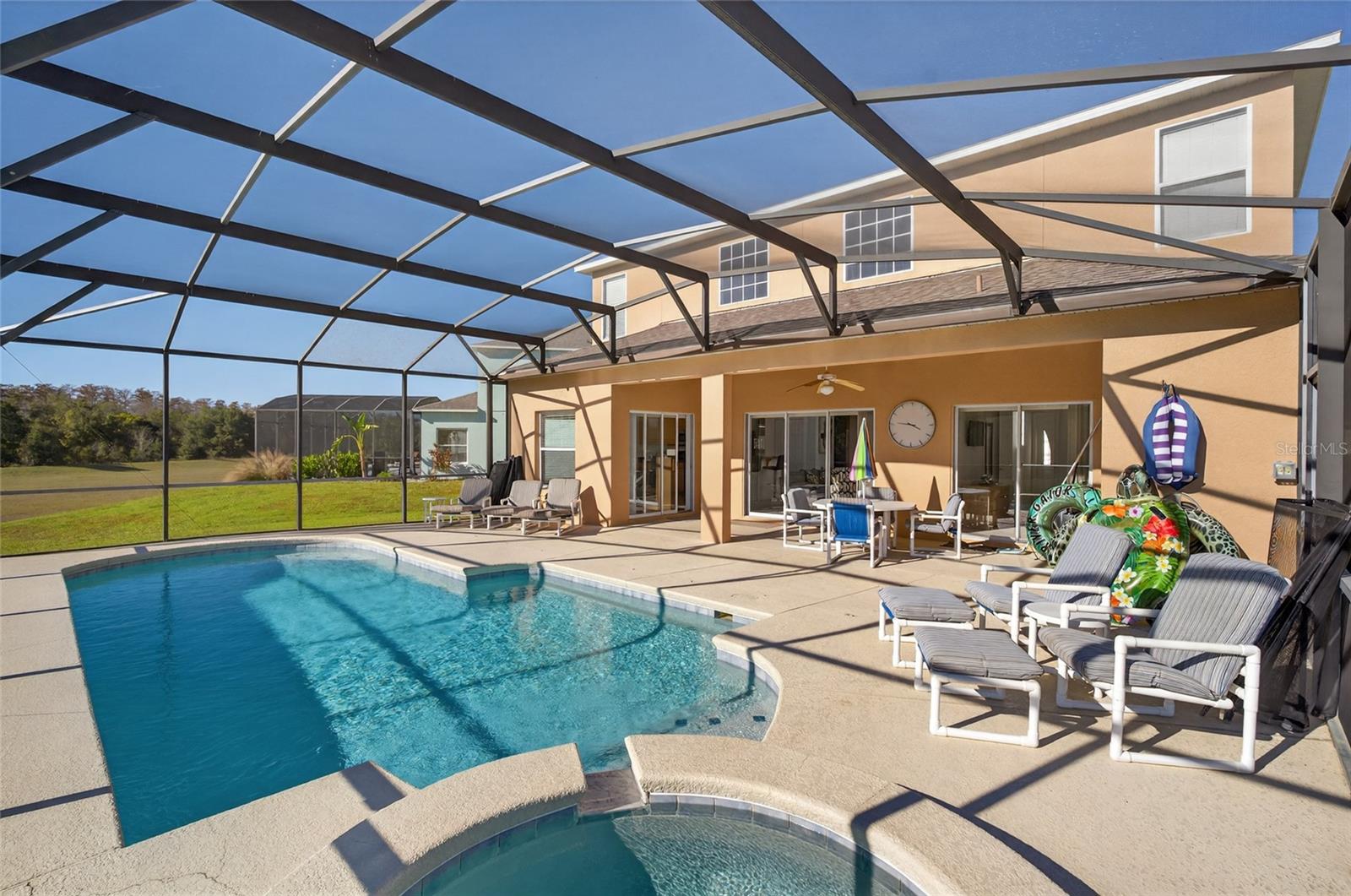 Image 6 of 50 For 169 Moorgate Drive