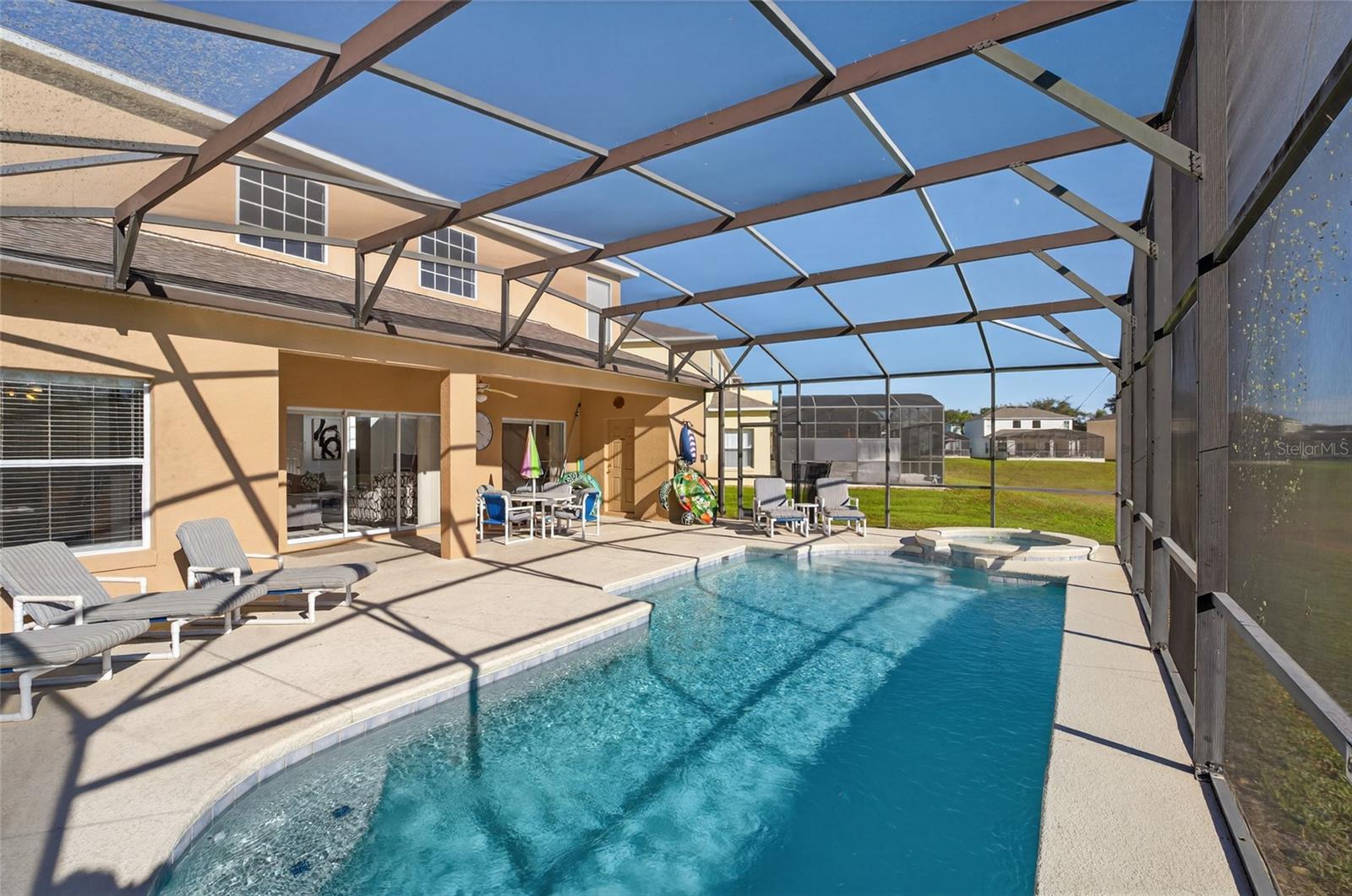 Image 8 of 50 For 169 Moorgate Drive