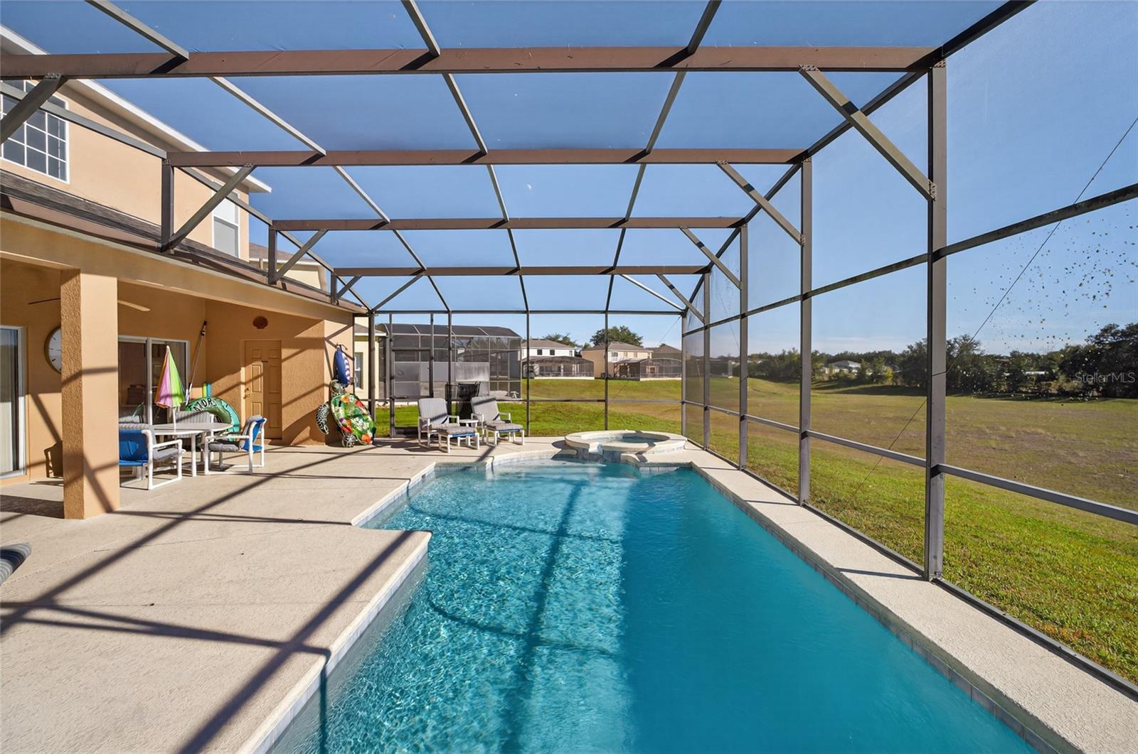 Image 9 of 50 For 169 Moorgate Drive