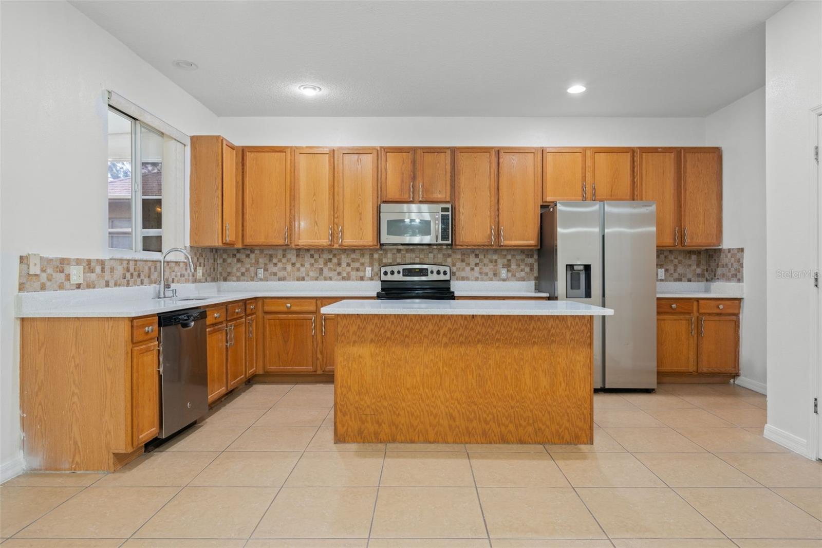 Image 10 of 43 For 2830 Paynes Prairie Circle