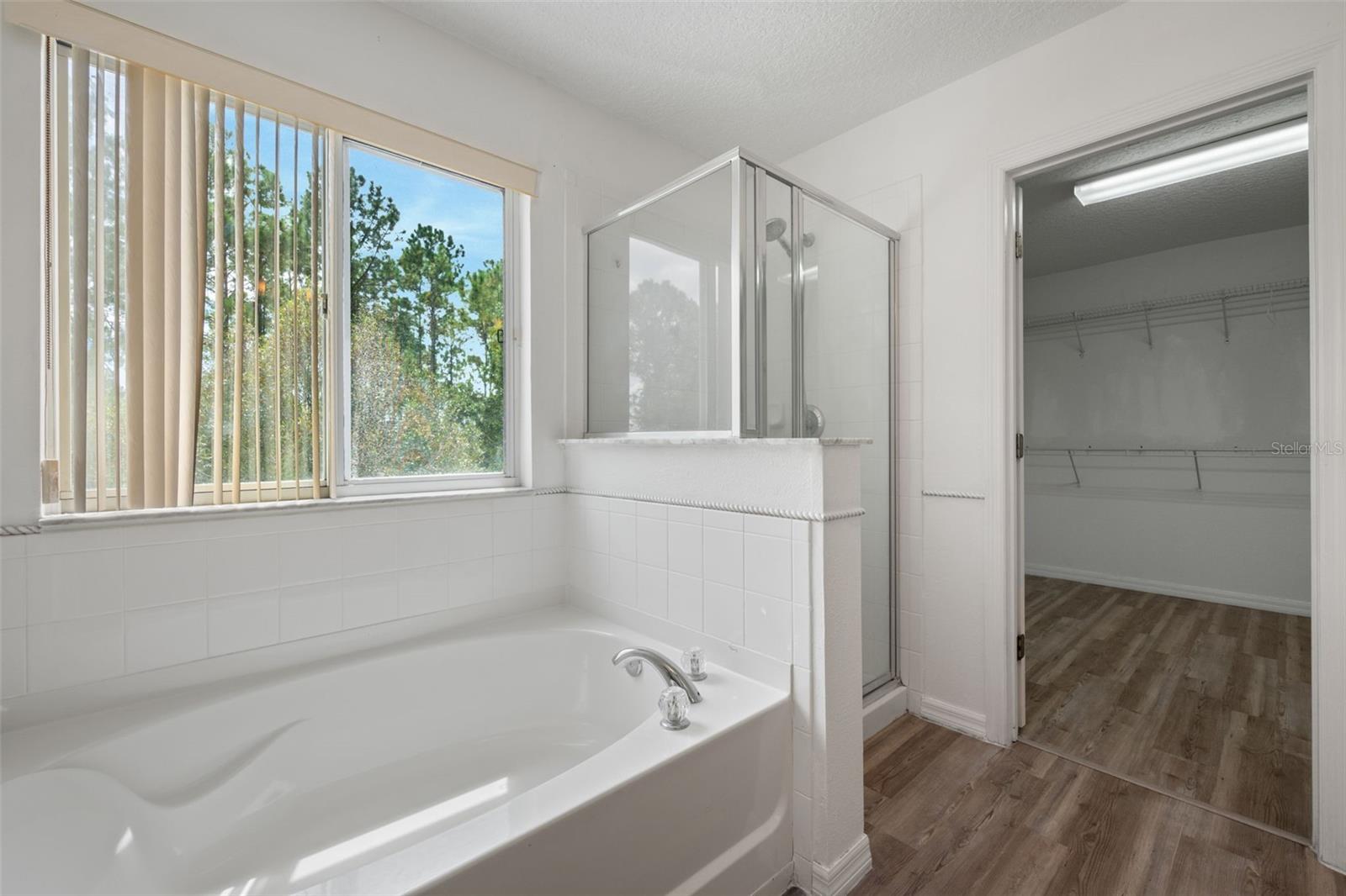 Image 27 of 43 For 2830 Paynes Prairie Circle