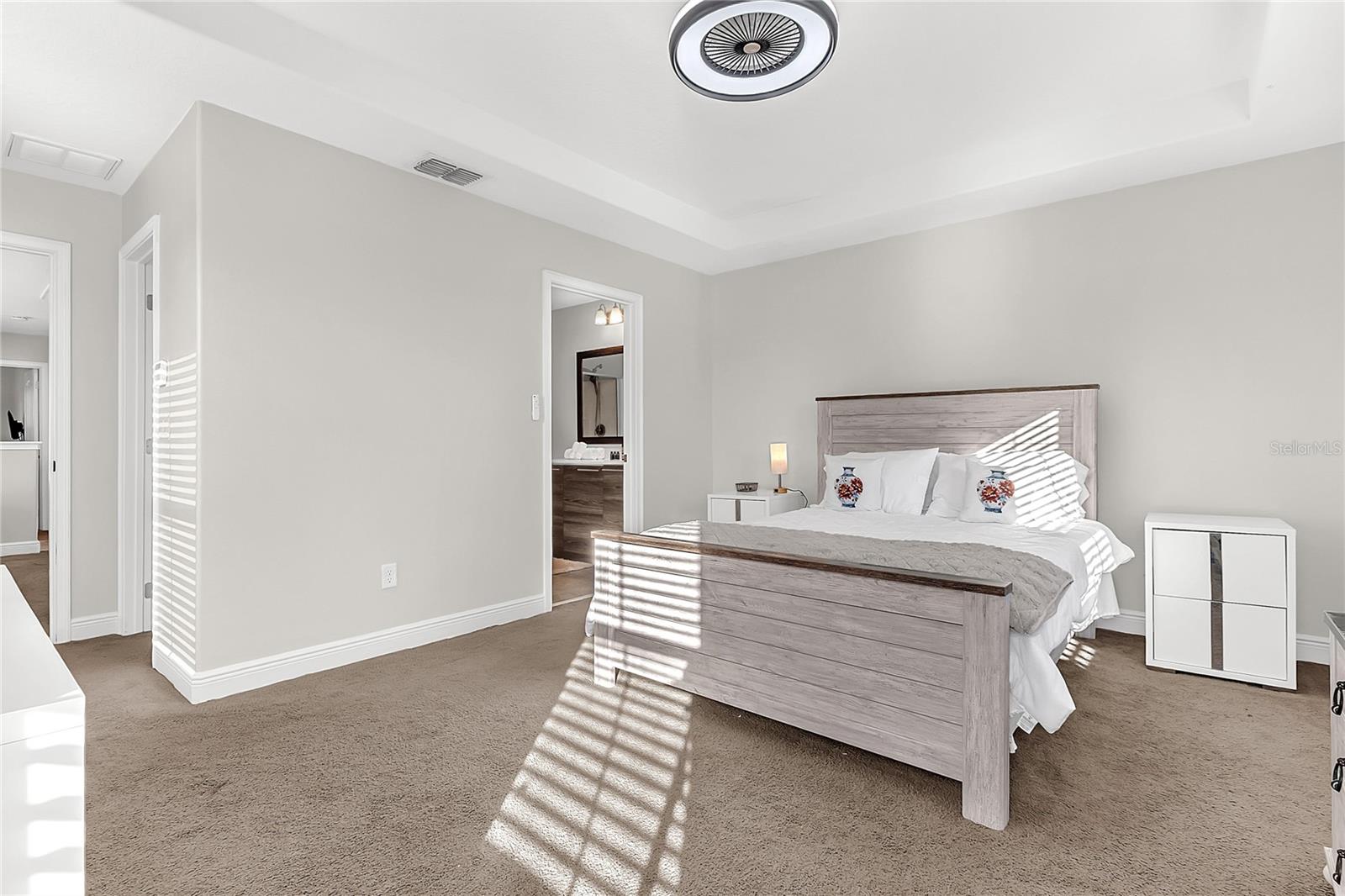 Image 14 of 25 For 105 Kenny Boulevard