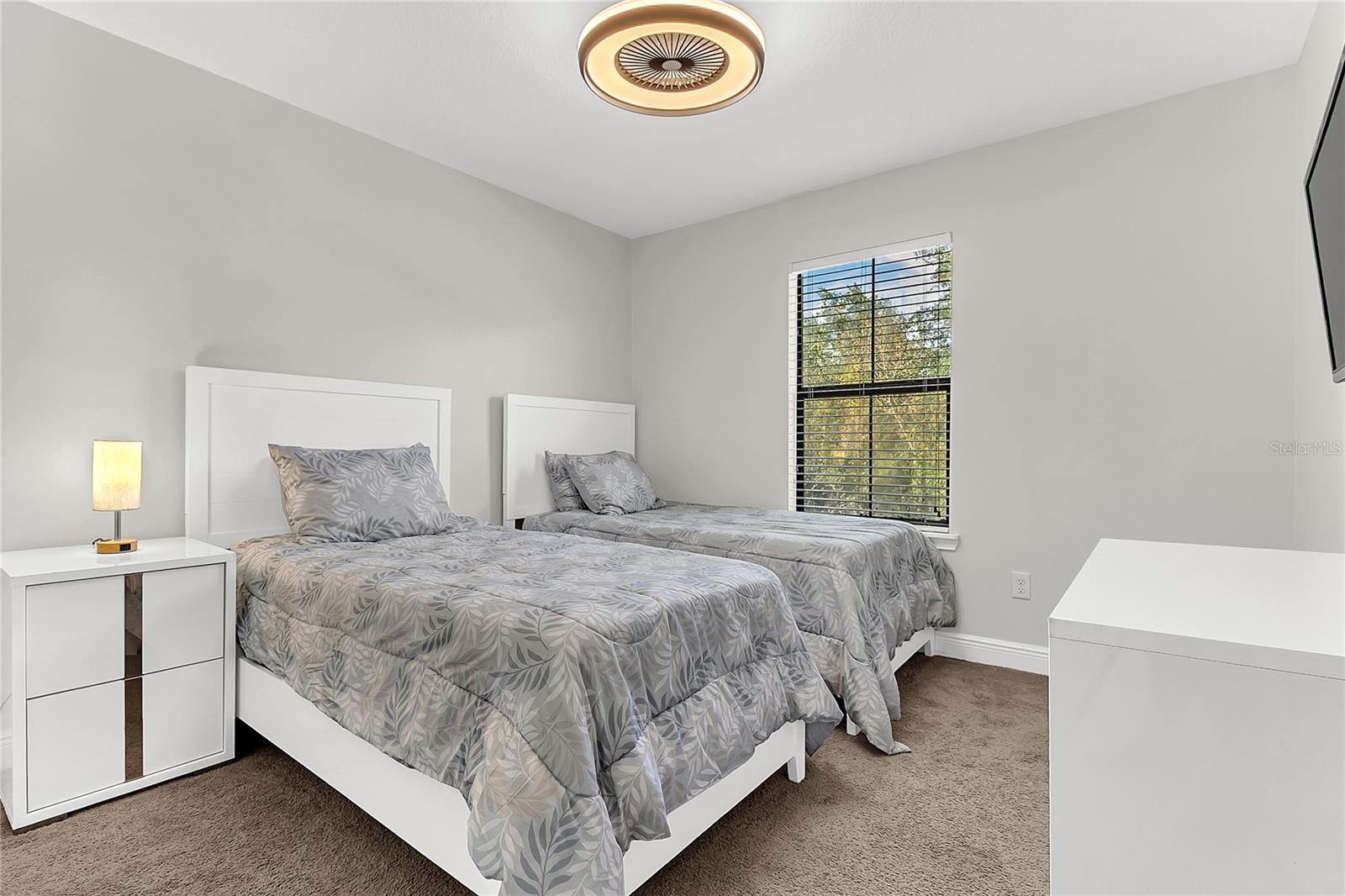 Image 18 of 25 For 105 Kenny Boulevard