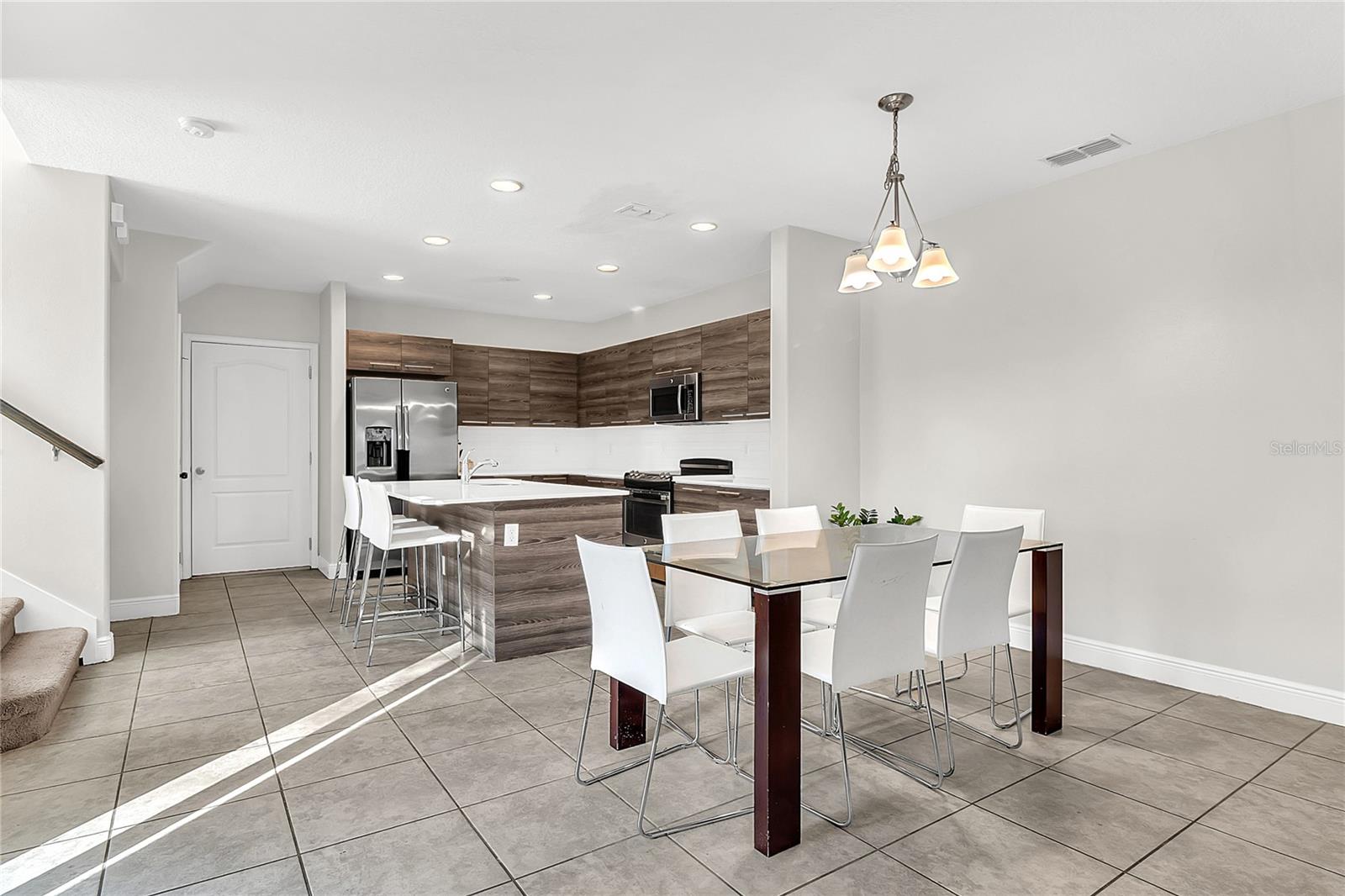 Image 7 of 25 For 105 Kenny Boulevard