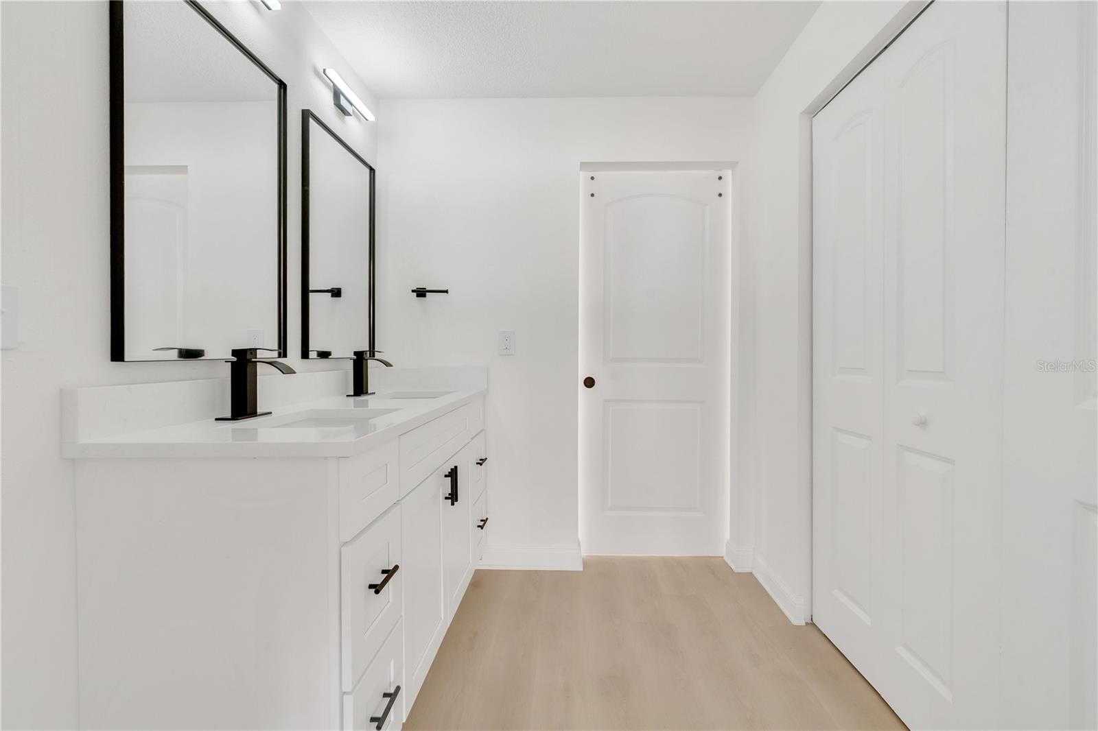 Image 31 of 47 For 1985 Japonica Road