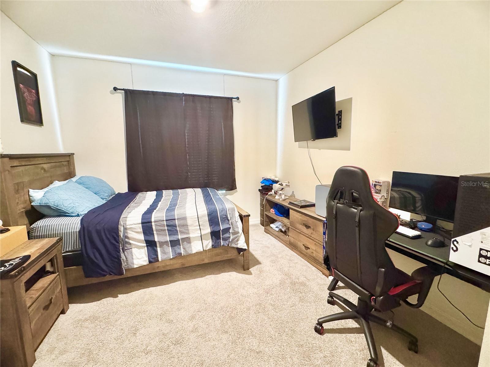 Image 10 of 19 For 2922 Boxwood Grove Row