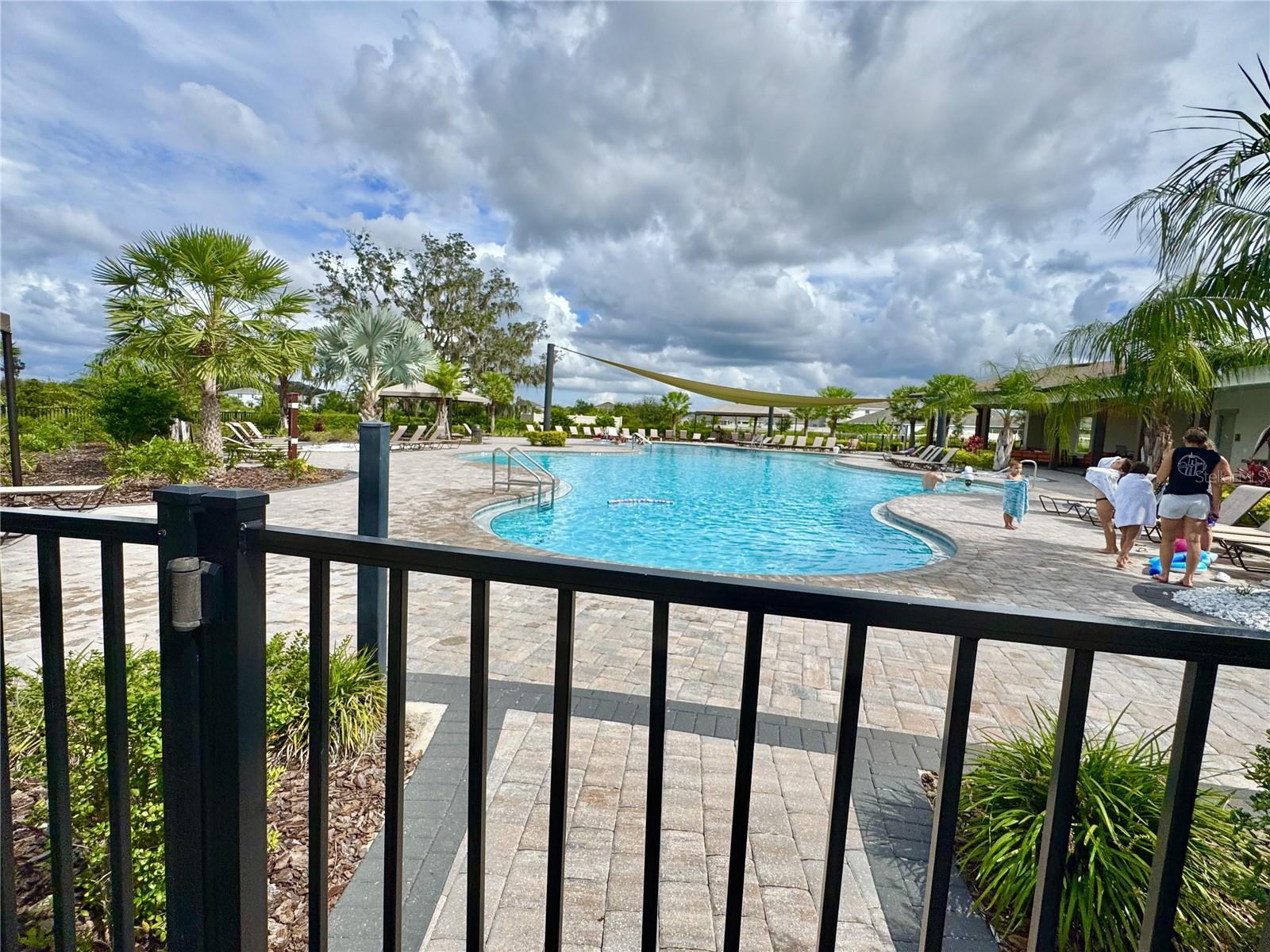 Image 15 of 19 For 2922 Boxwood Grove Row