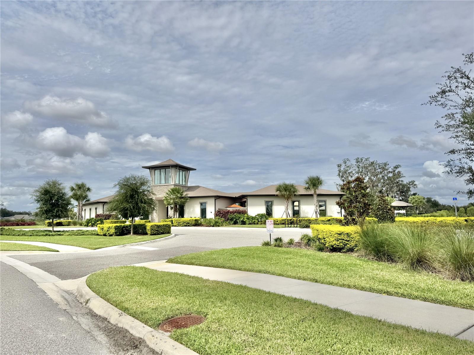 Image 18 of 19 For 2922 Boxwood Grove Row