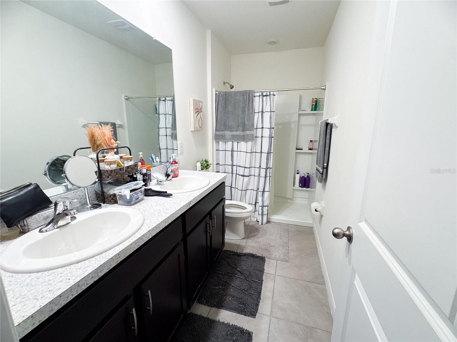 Image 8 of 19 For 2922 Boxwood Grove Row